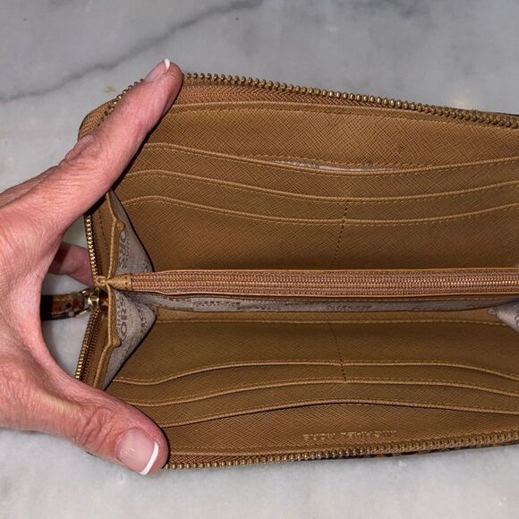 Michael Kors Wallet Leather Snake Moxley Brown Python Full Zip Continental - Picture 13 of 16